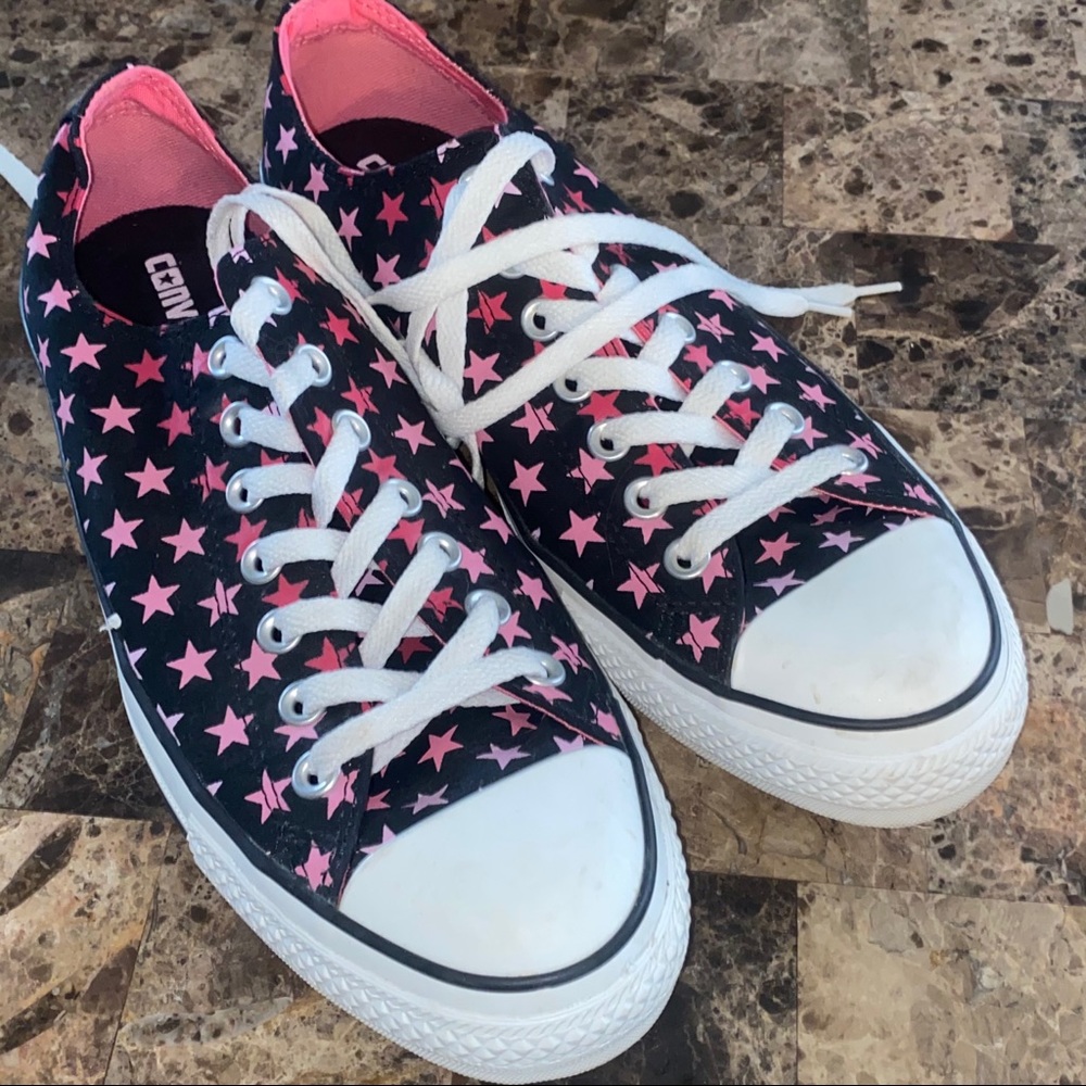 Converse All Stars Sneakers (no box) - pink stars - women’s US 11 / men’s US 9